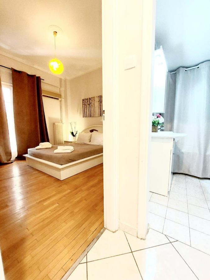Lovely Equipped Apartment In Kallithea Athens Exterior photo